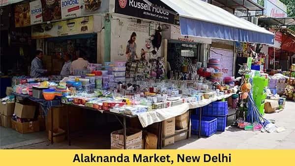 Alaknanda Market, New Delhi