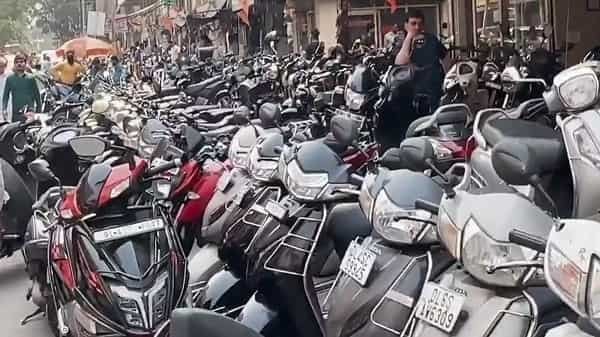Karol Bagh Bike Market